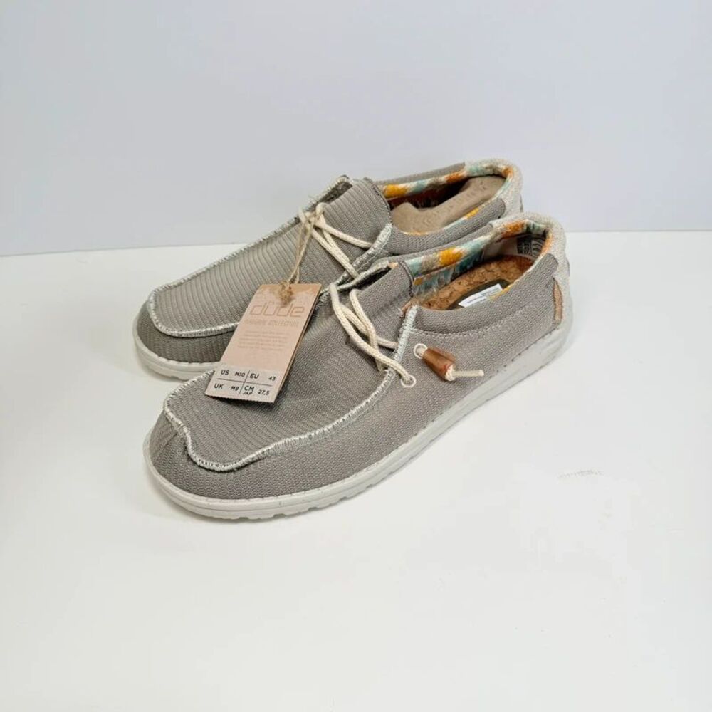 Hey Dude size 10